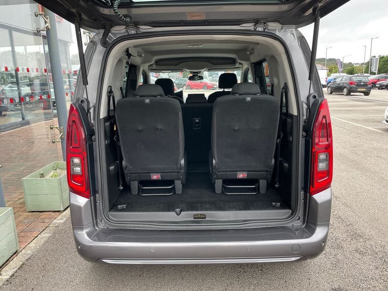 2022 Vauxhall Combo Life Combo Life 1.5 Turbo D SE 5Dr [7 Seat] Estate MPV Diesel Manual
