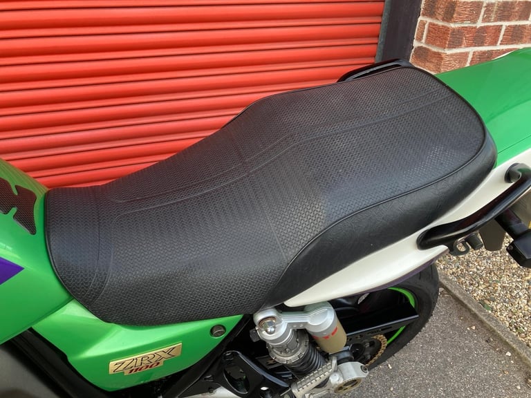 KAWASAKI ZRX1100,LAWSON COLOURS,MANY EXTRAS