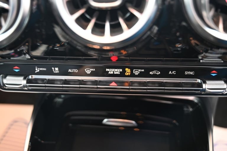 2022 22 MERCEDES-BENZ A-CLASS 2.0 A35 AMG EDITION (PREMIUM PLUS) HATCHBACK 5DR P