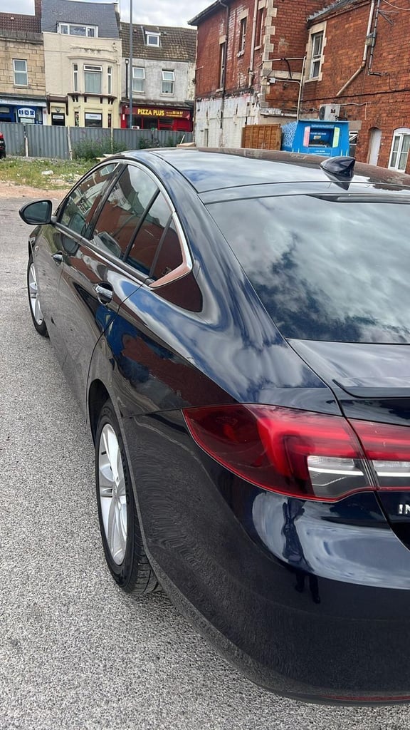 2017 Vauxhall Insignia 1.6 Turbo D ecoTEC BlueInjection SRi Nav Grand Sport Euro 6 (s/s) 5dr HATC...
