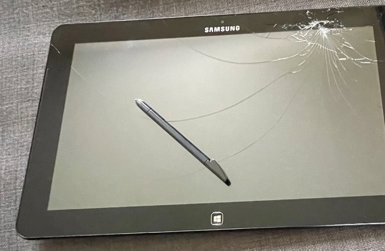 Laptop Tablet i5 processor 