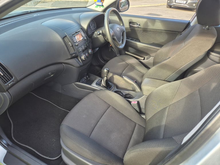 Hyundai, I30, Hatchback, 2009, Manual, 1582 (cc), 5 doors