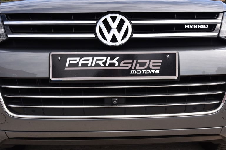 2013 Volkswagen Touareg 3.0h TSI V6 Hybrid SUV 5dr Petrol Hybrid Tiptronic 4WD Euro 5 (s/s) (333 ...