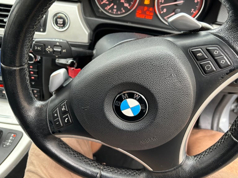 BMW, 3 SERIES, Saloon, 2010, Semi-Auto, 2996 (cc), 4 doors