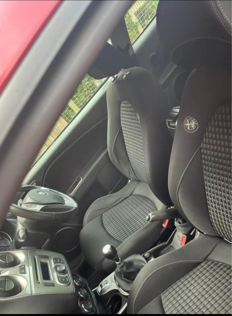 Alfa Romeo, MITO, Hatchback, 2009, Manual, 1368 (cc), 3 doors