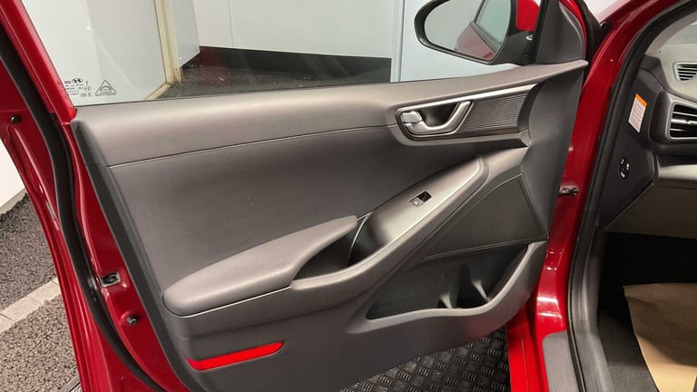 2022 Hyundai IONIQ 1.6 GDi Hybrid Premium SE 5dr DCT HATCHBACK PETROL/ELECTRIC Automatic