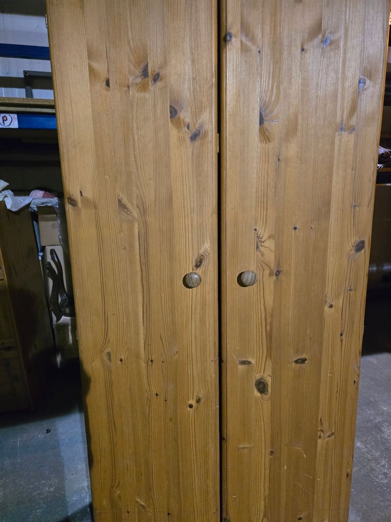 Solid Pine Wardrobe double door one shelve 