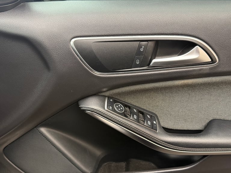 2014 Mercedes-Benz A-Class A180 CDI ECO SE 5dr HATCHBACK Diesel Manual