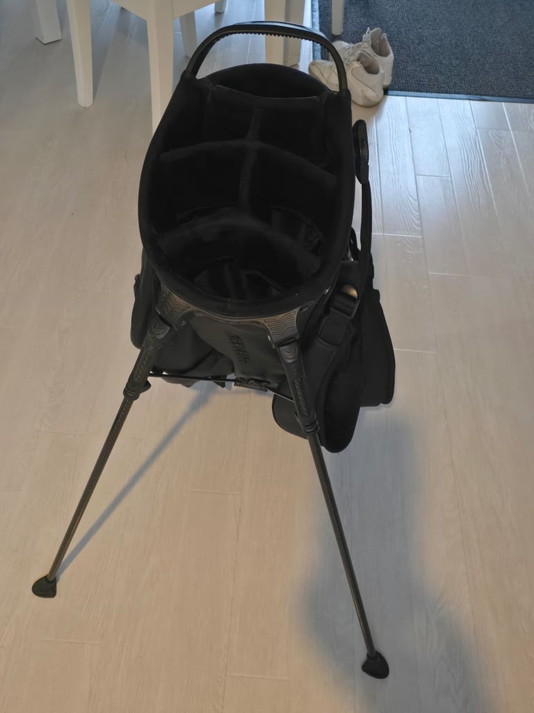 Benross Premium XT Golf Stand Bag with Rain Cover