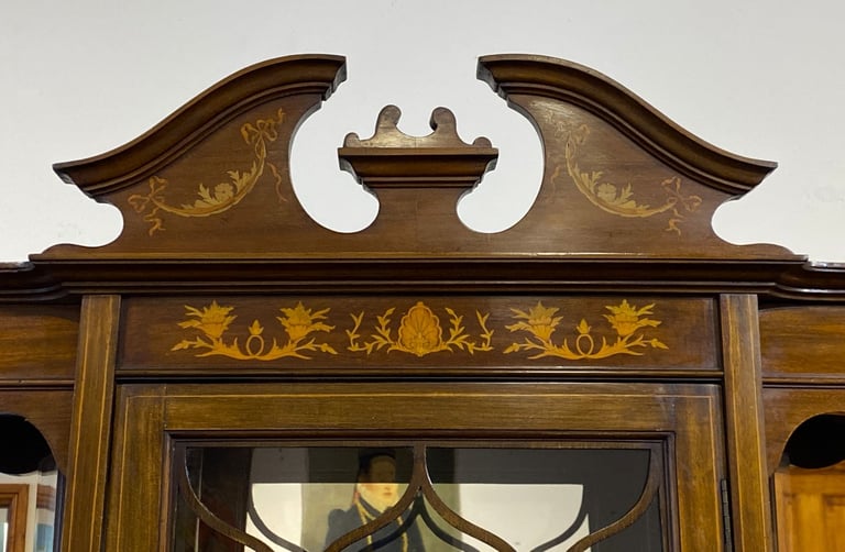 Fine Edwardian Mahogany & Satinwood Marquetry Glazed Sideboard Display Cabinet