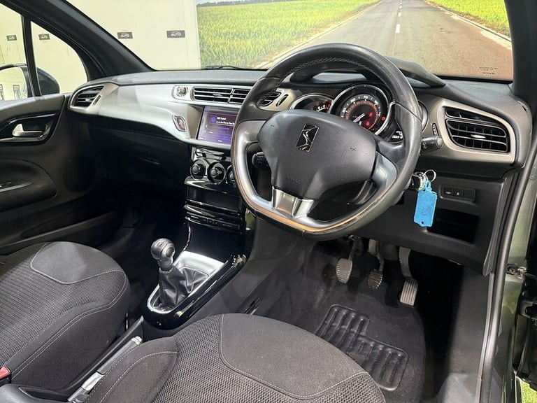2017 DS Automobiles DS 3 1.2 PureTech Chic Hatchback 3dr Petrol Manual Euro 6 (82 ps) Hatchback P...