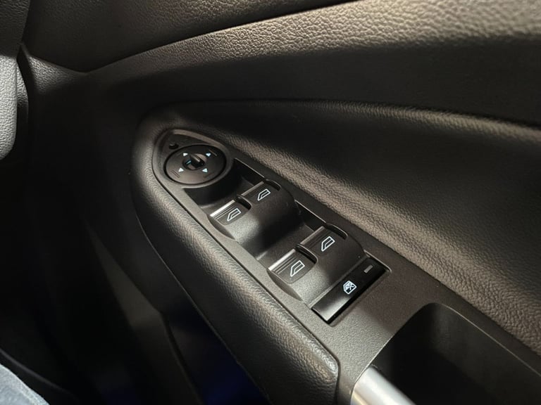 2016 Ford Kuga 2.0 TDCi Titanium X Sport SUV 5dr Diesel Manual AWD Euro 6 (s/s) (180 ps) HATCHBAC...