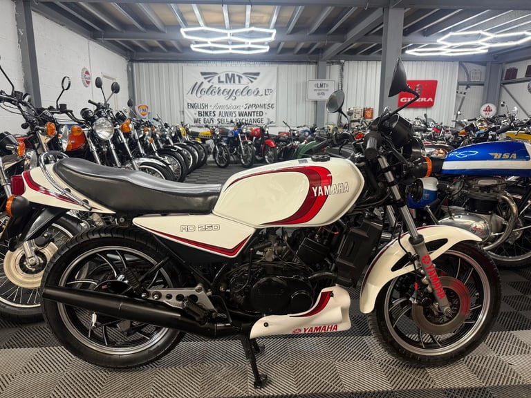image for 1985 Yamaha RD250LC, uk bike, matching numbers, lovely useable classic two stoke