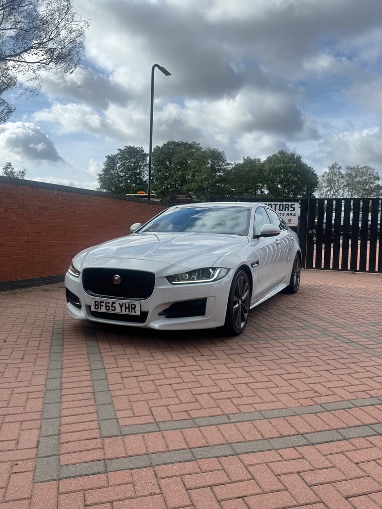 2015 Jaguar XE 2.0d [180] R-Sport 4dr Auto SALOON Diesel Automatic
