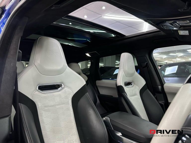 20K EXTRAS! RANGE ROVER SPORT SVR + CARBON + 23 URBAN ALLOYS + FREE DELIVERY!