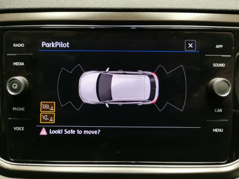 2019 Volkswagen T-Roc 1.6 TDI Design SUV 5dr Diesel Manual Euro 6 (s/s) (115 ps) - PARK SENSORS -...