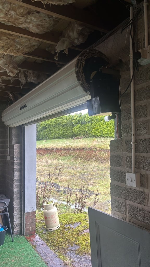 image for 2 roller doors 