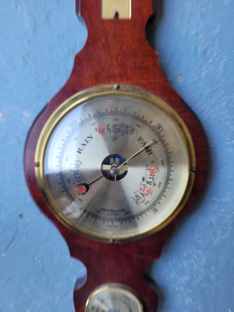 Large Vintage Banjo Weathermaster barometer, thermometer and hygrometer. 