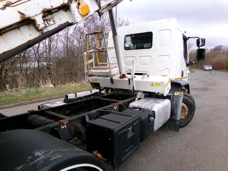 2014 (14) LEYLAND DAF LF 250 ECON TIPPER. 18 TON GVW. TARMAC SPEC BODY. MANUAL
