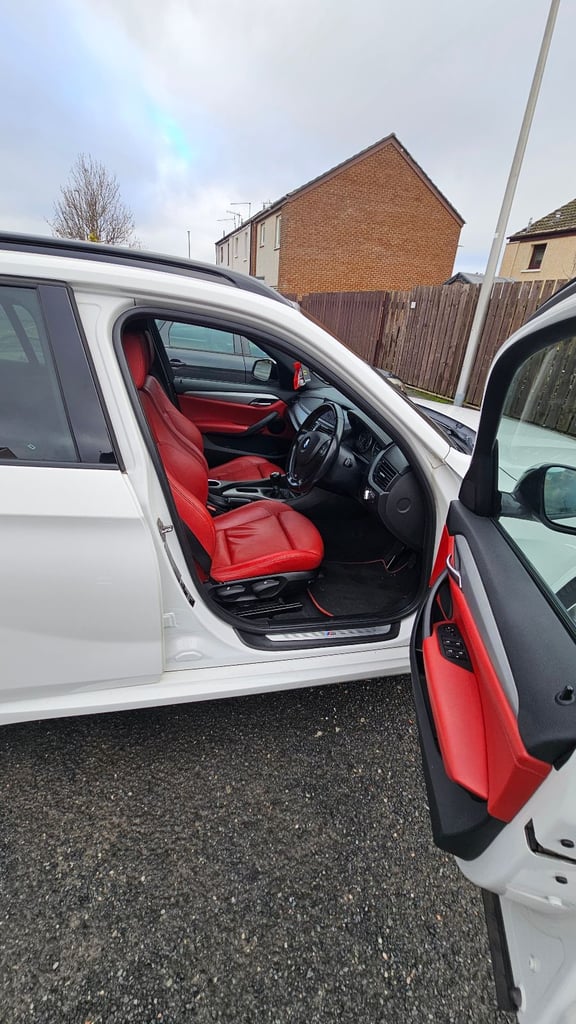 BMW, X1, Estate, 2014, Manual, 1995 (cc), 5 doors