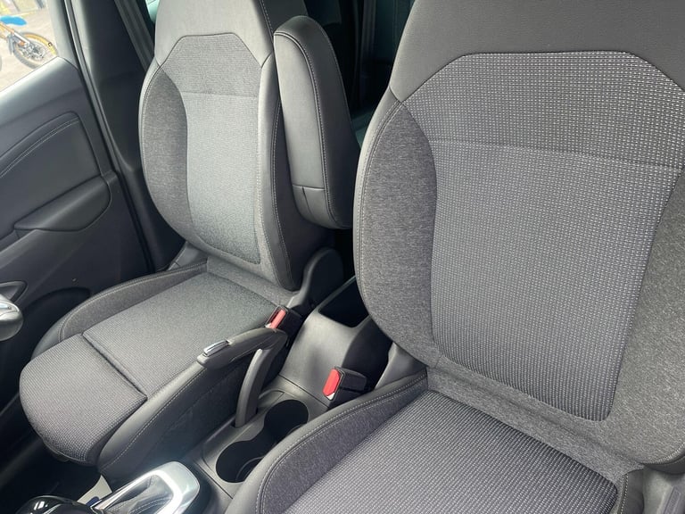 2021 Vauxhall Crossland 1.2 Turbo Elite Nav Auto Euro 6 (s/s) 5dr HATCHBACK Petrol Automatic