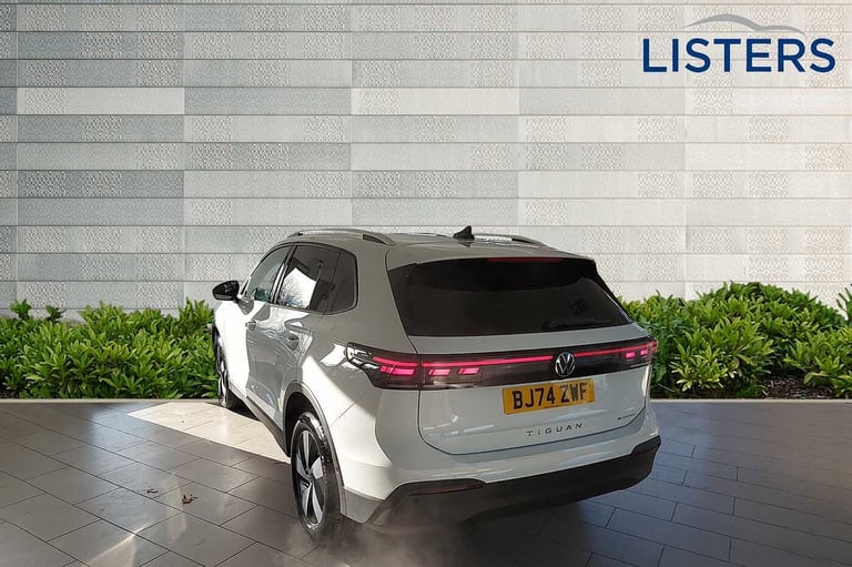 2024 Volkswagen Tiguan 1.5 TSI eHybrid Match 5dr DSG ESTATE PETROL/ELECTRIC Automatic