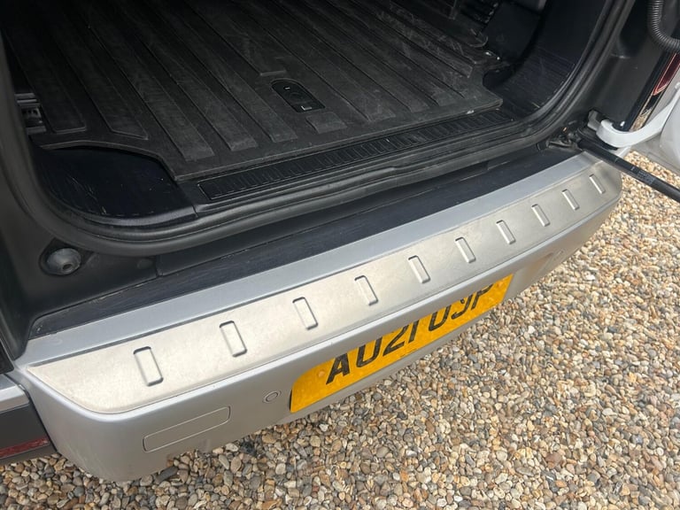 LAND ROVER DEFENDER 90 3.0 D200 MHEV 2021