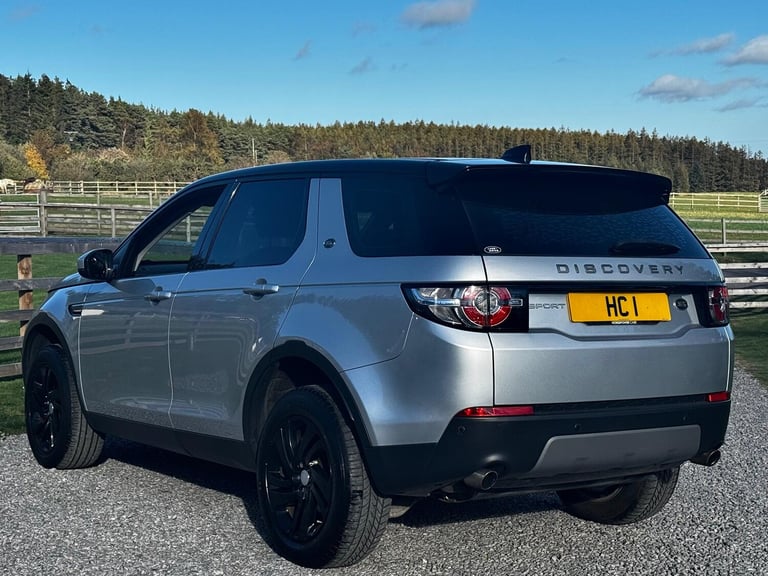 LAND ROVER DISCOVERY SPORT 2.0 TD4 SE Tech 2017