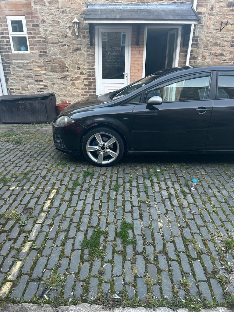Seat, LEON, Hatchback, 2008, Manual, 1968 (cc),5 doors - Image 2