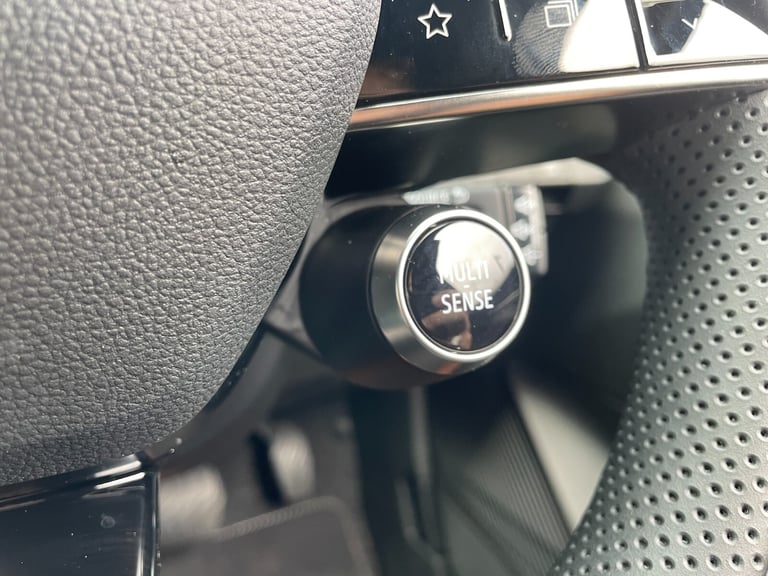2025 Renault Megane E Tech EV60 160kW Techno Comfort Range 60kWh 5dr Auto Hatchback Electric Auto...