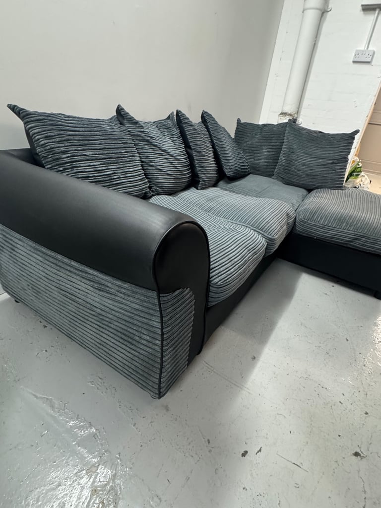 GREAT HALF CORD CORNER SOFA -DELIVERY OPTION