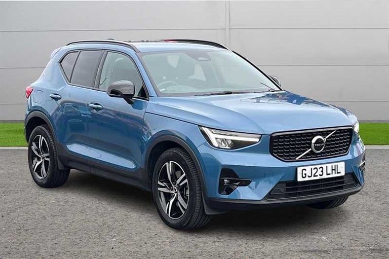 2023 Volvo XC40 2.0 B4P PLUS DARK 5DR AWD AUTO Estate Petrol Automatic