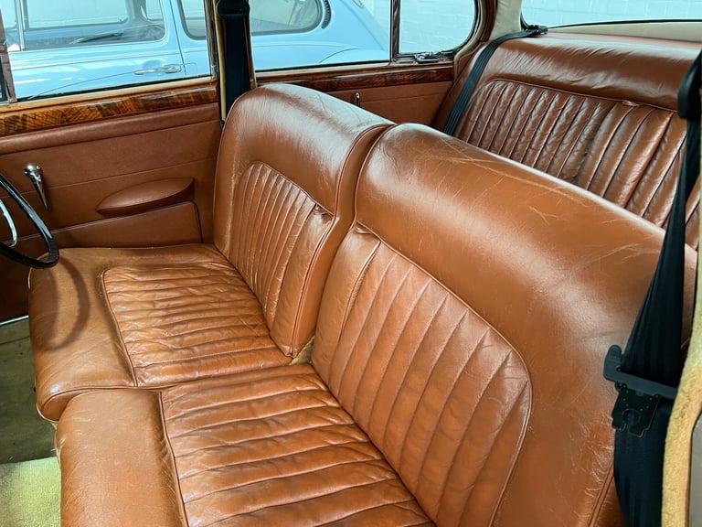 1965 Daimler V8 Petrol Automatic