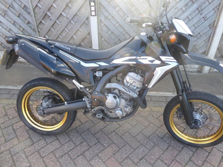 HONDA CRF 250 SUPER MOTO 63 REG LOW MILES TIDY BIKE MOT TILL 6,6,26