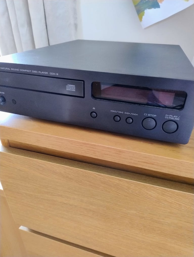 Yamaha CDX-9 CD player 