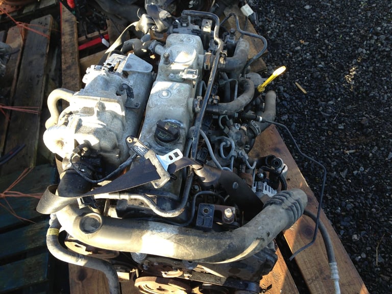 TRANSIT CONNECT 1.8 TDCI COMPLETE ENGINE AND BOX ONLY 78,000 . FREE DELIVERY. 