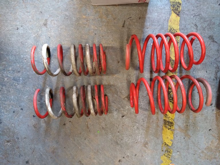 Abarth 595,695 lowering springs