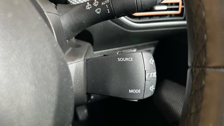 2023 Dacia Sandero Stepway 1.0 TCe Expression Hatchback 5dr Bi Fuel Manual Euro 6 (s/s) (100 ps) ...