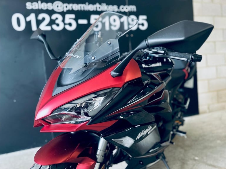 Stunning Low Mileage 2024/24 Kawasaki Ninja 1000 SX Motorcycle 