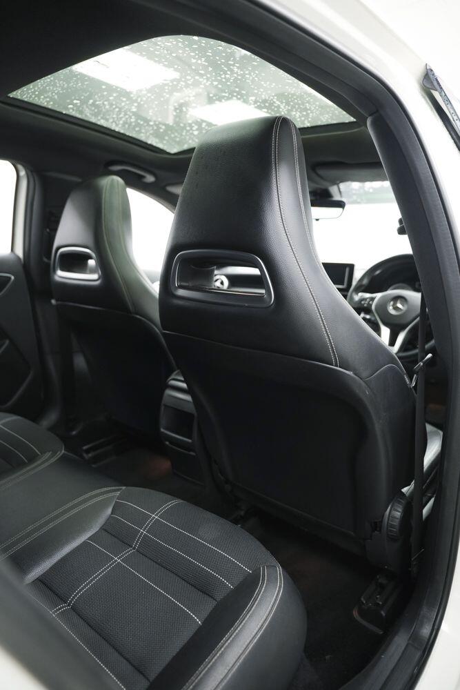 2013 Mercedes-Benz A-Class 1.8 A180 CDI BlueEfficiency Sport 7G-DCT Euro 5 (s/s) 5dr HATCHBACK Di...