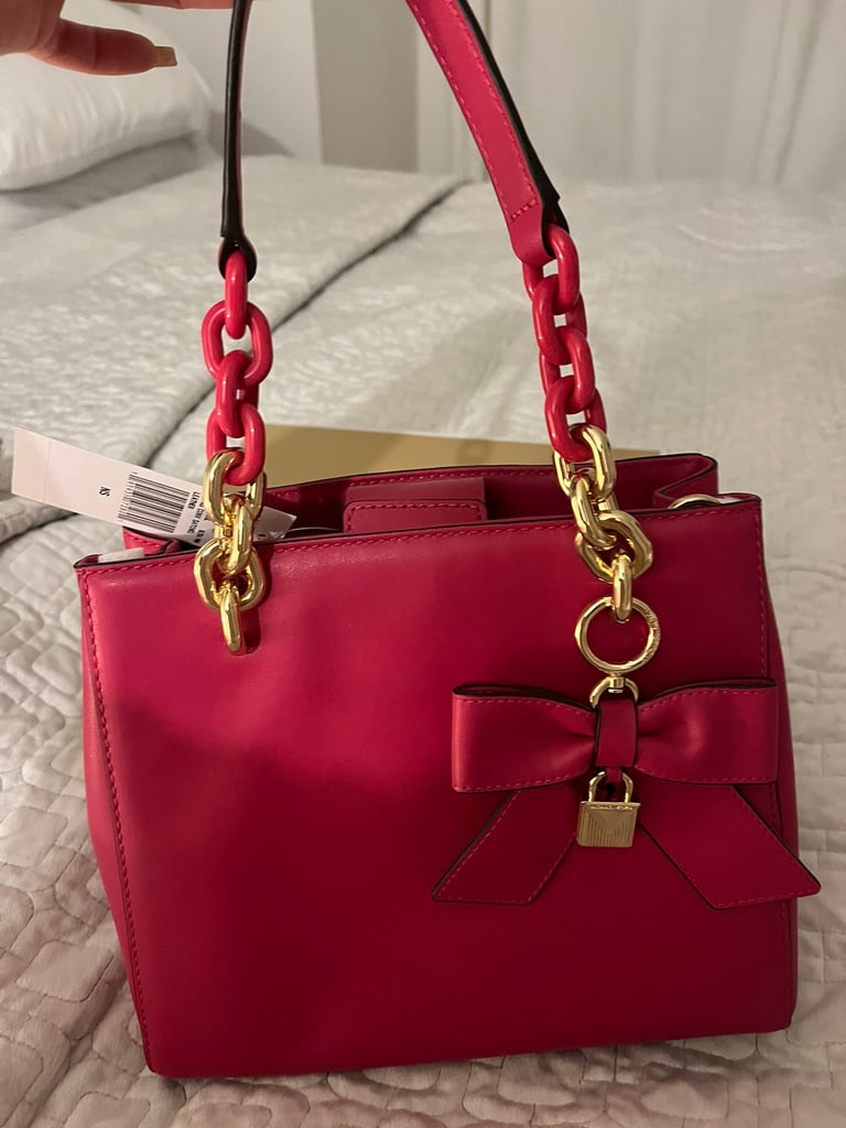 Michael kors Handbags Purses Women s Bags for Sale Gumtree