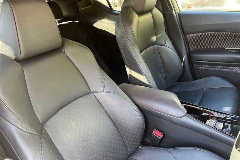 2018 Toyota C-HR 1.2T EXCEL 5DR [LEATHER] Hatchback Petrol Manual