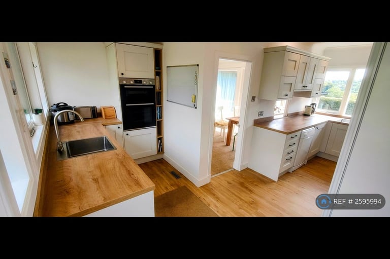 3 bedroom house in Penicuik Road, Roslin, EH25 (3 bed) (#2595994)