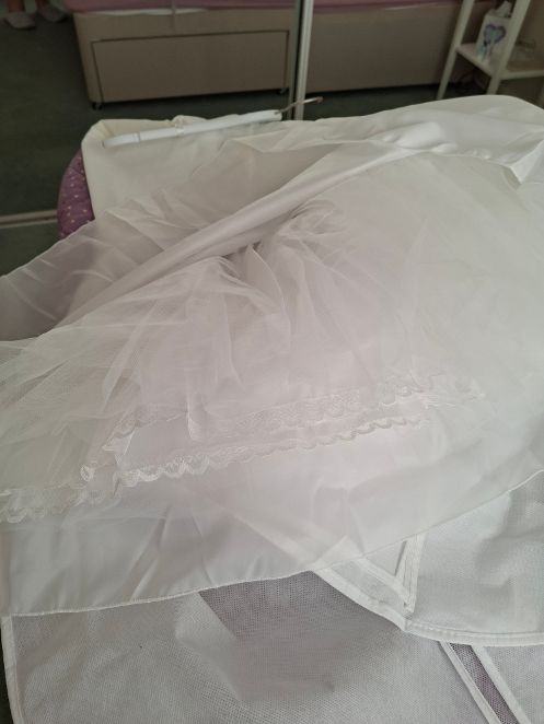 image for Underskirt for wedding dress (or prom/evening dress)