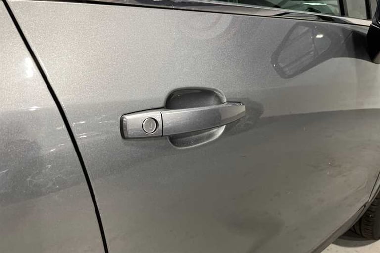 2019 Vauxhall Mokka X 1.4T Elite 5dr Auto HATCHBACK PETROL Automatic