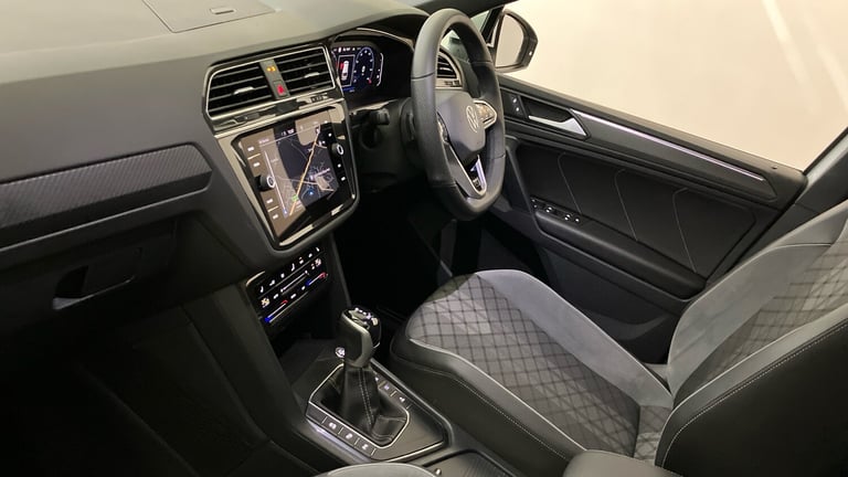 2022 Volkswagen Tiguan 2.0 TDI R-Line 5dr DSG Diesel Estate Estate Diesel Automatic