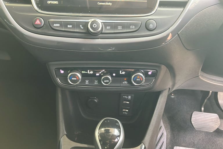  Vauxhall Crossland 1.2 Turbo Elite Edition Suv 5dr Petrol Auto Euro 6 s/s 130