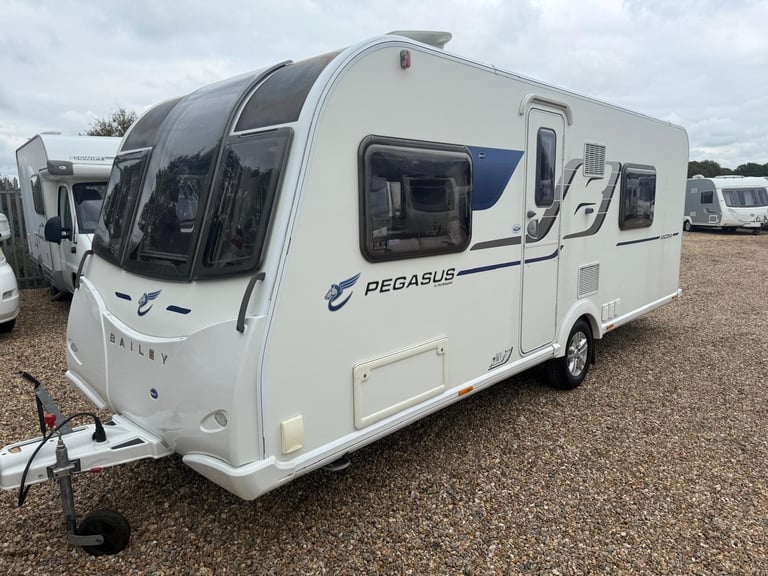 2017 Bailey Pegasus Ancona lightweight 5 berth caravan