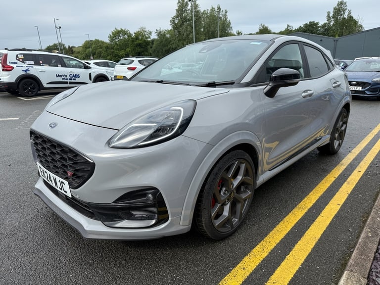 2024 Ford Puma 1.0T EcoBoost Hybrid mHEV ST 5dr DCT - Only 2,700 miles! Hatchback Petrol Automatic