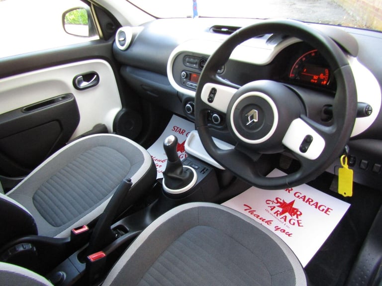 2016 Renault Twingo 1.0 SCe Play Euro 6 5dr HATCHBACK Petrol Manual